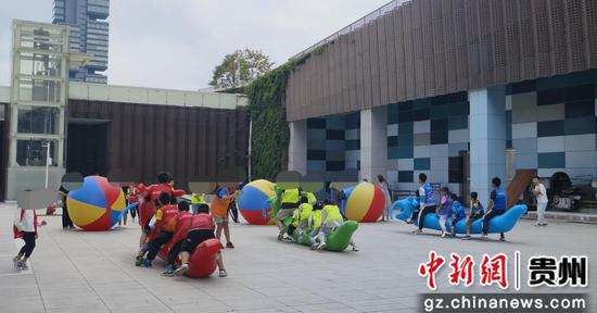 贵阳市少年儿童图书馆开展中秋活动 关爱儿童快乐成长